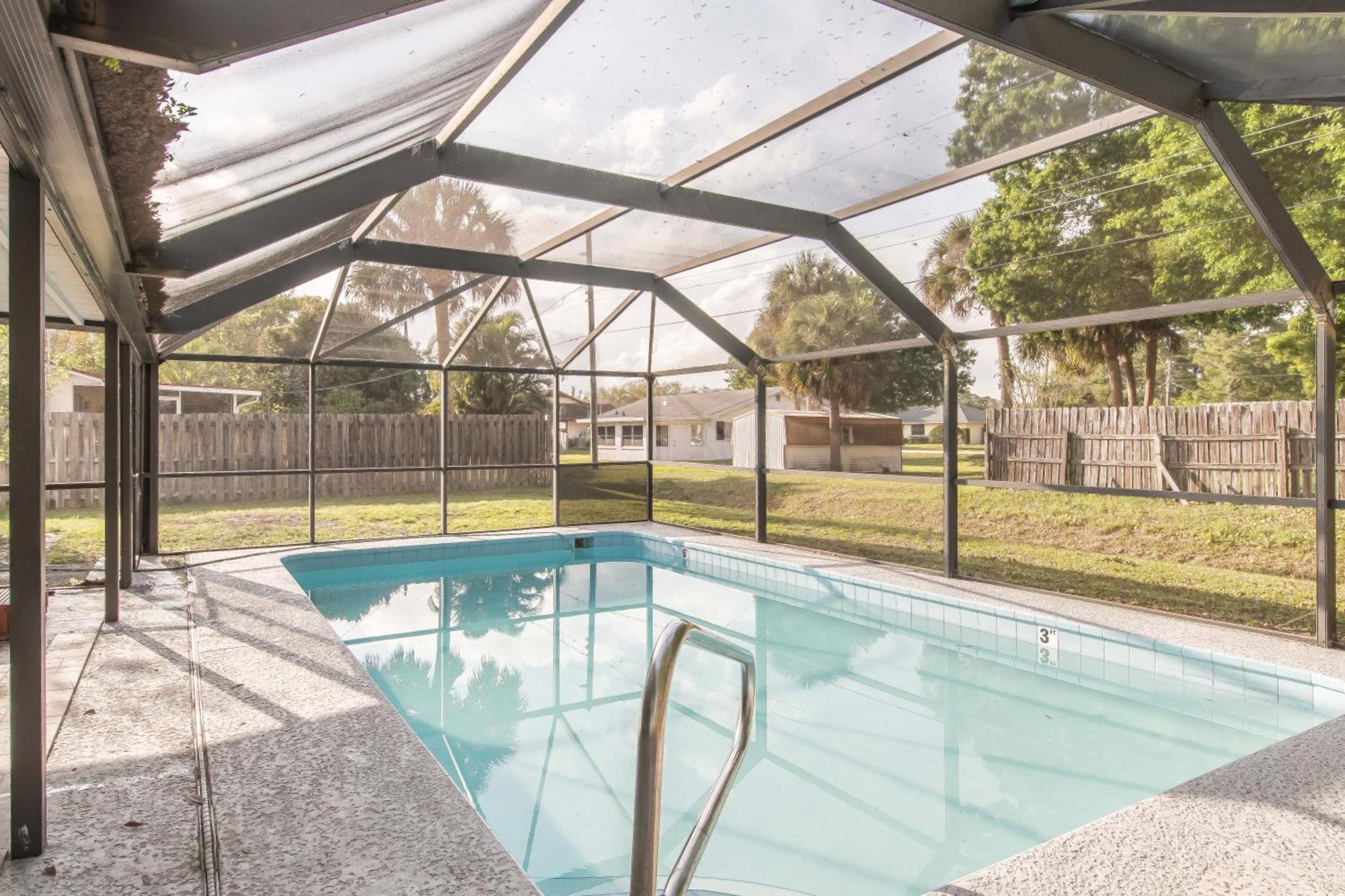 Hébergement de vacances 10 Mins To - 2br Private Pool + + Grill *